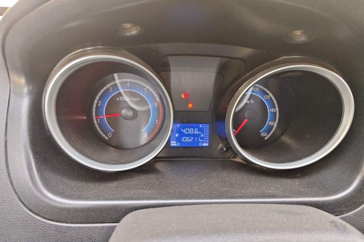 Used CHANGAN KAICHENG Ruixing M60 2020 1.5L Standard Version China VI 6-Seater DAM15KR