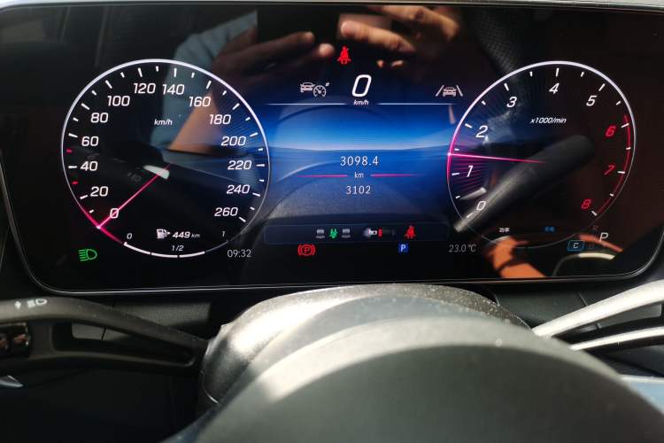 Used Mercedes-Benz GLC 2025 Facelift GLC 260 L 4MATIC Luxury Edition
