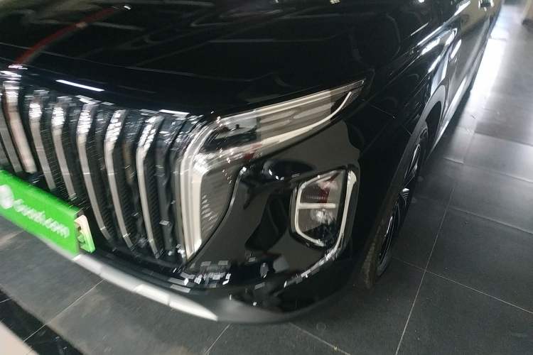 Used Hongqi HS7 PHEV 2024 2.0T PHEV Four-Wheel Drive Flagship Edition 6 Seats