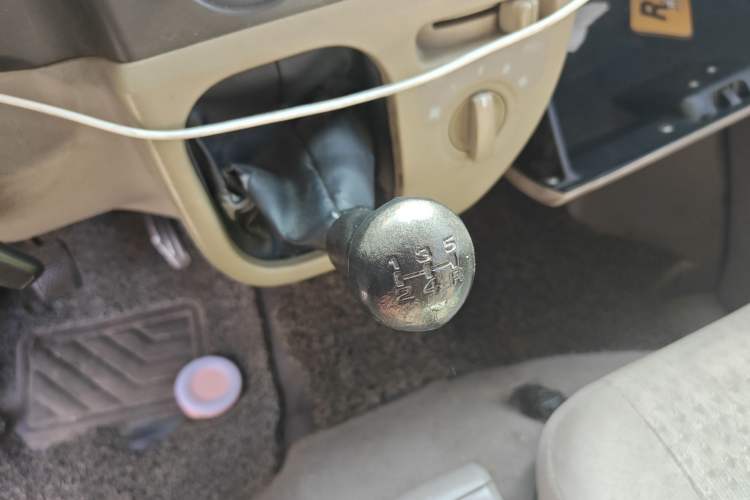 Used Suzuki Landy 2009 1.4L Manual Comfort Version Sunlight Edition
