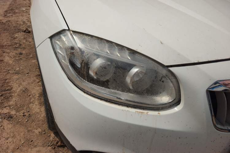 Used Brilliance V5 2012 1.6L Manual Luxury Model