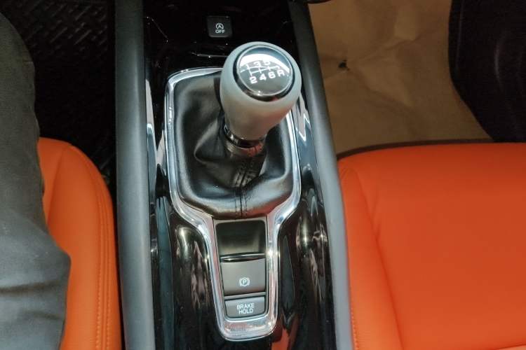 Used Honda Vezel 2015 1.8L Manual Two-Wheel Drive Elite Version