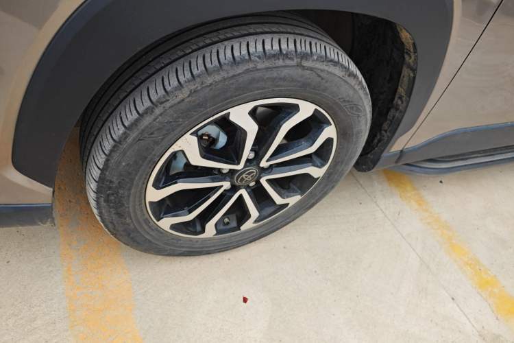 Used Toyota FRONTLANDER 2023 2.0L Smart Electric Hybrid Dual-Engine Luxury Edition