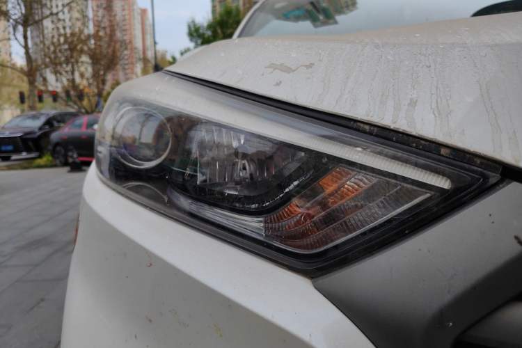 Used Hyundai Tucson 2015 1.6T Dual-Clutch Two-Wheel-Drive Smart Model
