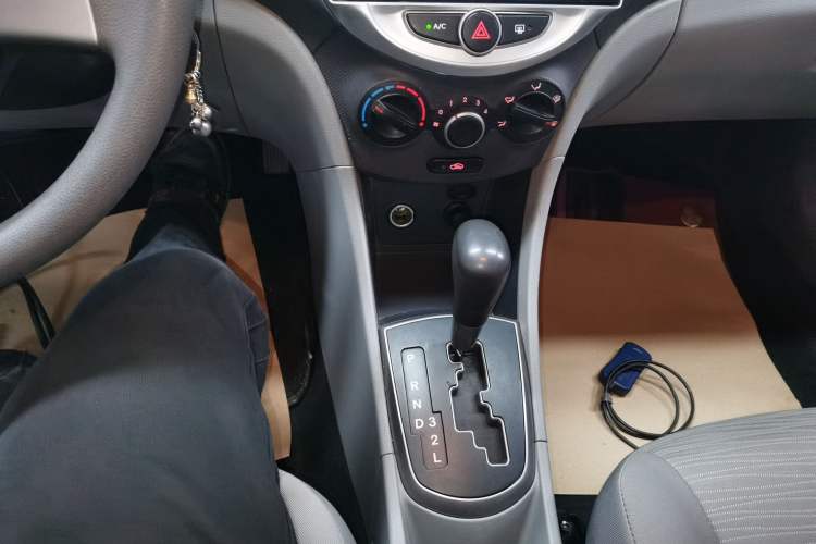 Used Hyundai Verna (older generation) 2016 1.4L Automatic Smart GLS
