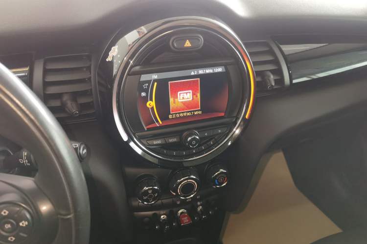 Used MINI 2019 1.5T ONE PLUS Five-Door Edition
