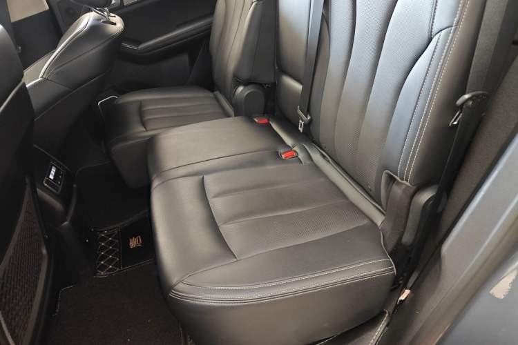 Used BYD Tang 2019 2.0T Automatic SmartConnect Luxury 7-Seater China VI Standard