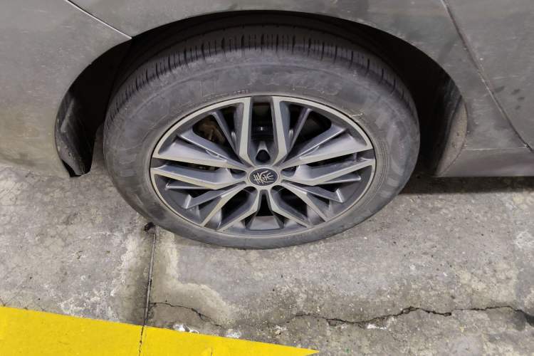 Used BYD Qin PLUS 2024 HONOR Edition DM-i 120KM Excellence Model