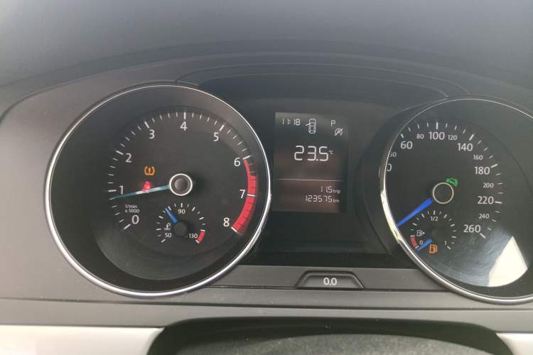 Used Volkswagen Lamando 2018 230TSI DSG Fashion Edition Instrument Cluster