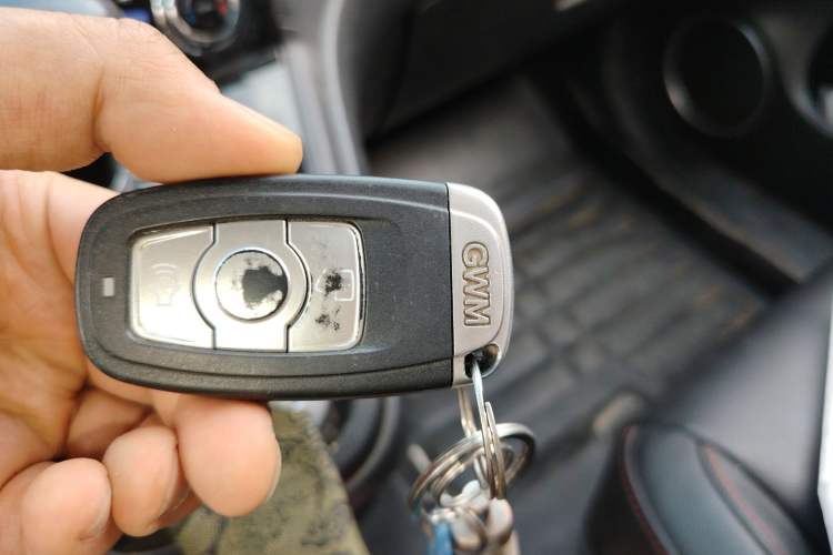 Used Haval H6 2016 Upgraded Model 1.5T Automatic Two-Wheel Drive Elite Version
