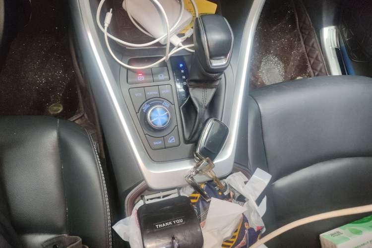 Used Toyota RAV4 2021 2.0L CVT Four-Wheel Drive Premium Edition
