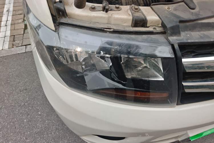 Used JAC Refine M3 2018 1.6L Express Edition 5-seater
