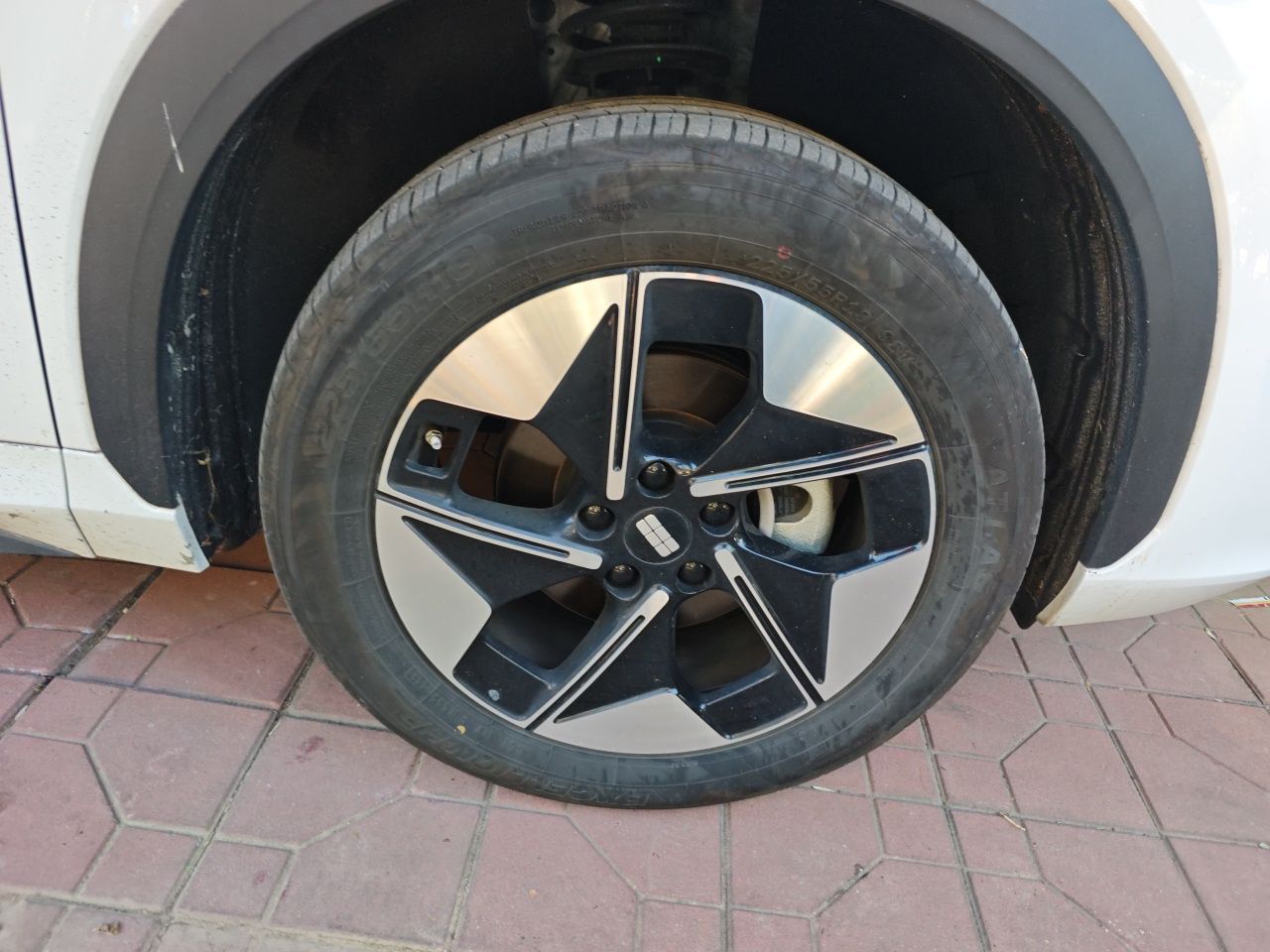 Geely Galaxy E5 2024 530 km Exploration+ Version — снимка 8
