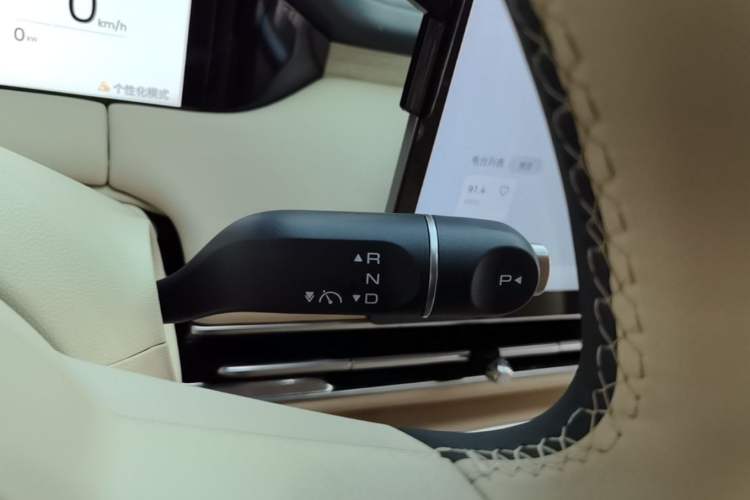 Used Wuling Bingo S 2025 Model 325km Deluxe Edition
