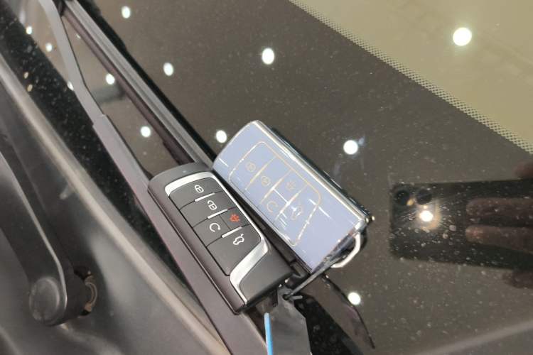 Used GAC Trumpchi M6 2023 PRO 270T DCT Luxury Edition Vehicle Key