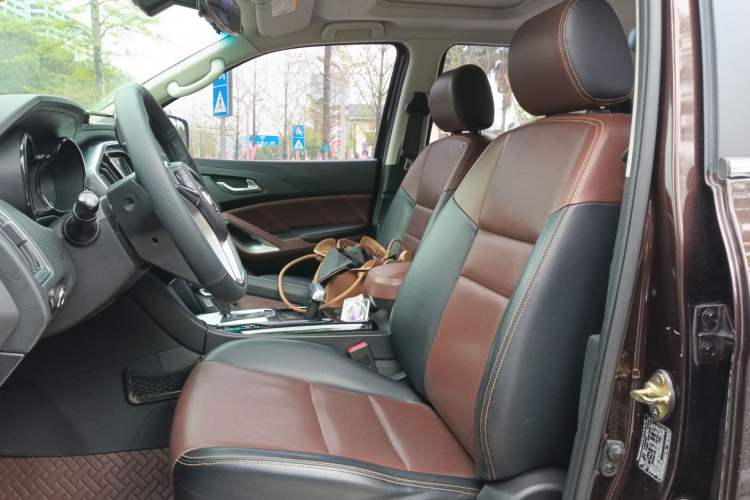 Used JMC Yusheng S350 2016 2.0T Automatic All-Wheel Drive Gasoline Luxury Version with Sunroof 5 Seats
