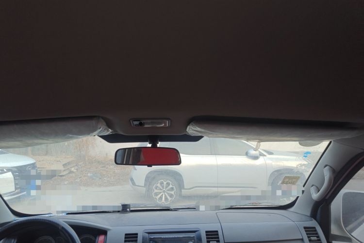 Used Foton Scenic G7 2017 2.0L Long-Wheelbase Commercial Van High-Roof Version 4 Seats 4Q20M
