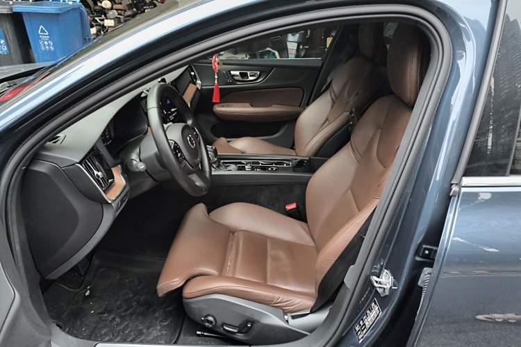 Used Volvo S60 2021 T4 Zhiyuan Luxury Edition Left Front Seat