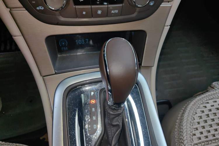 Used Buick Regal 2012 2.0L Luxury Edition