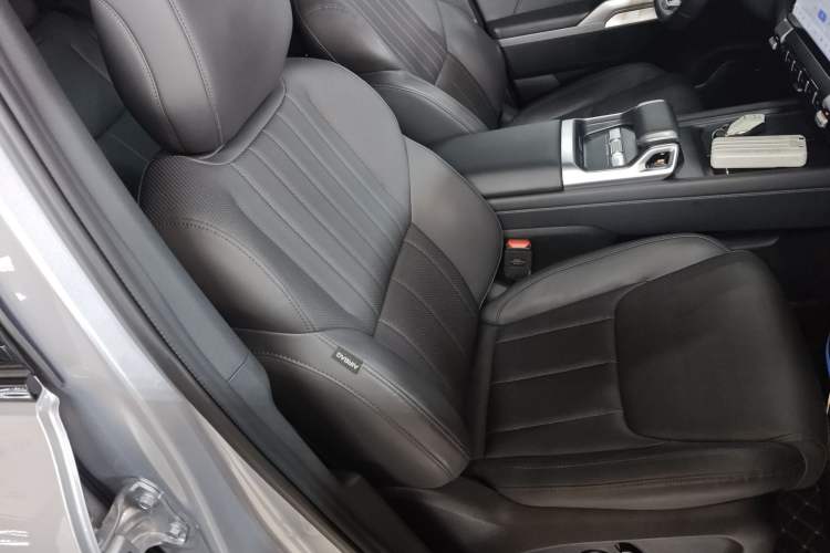 Used Deepal G318 2024 Four-Wheel-Drive Air Suspension Model