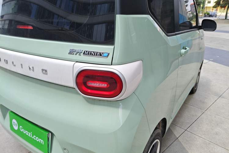 Used Wuling Hongguang MINIEV 2024 3rd Generation 215km Youth Edition