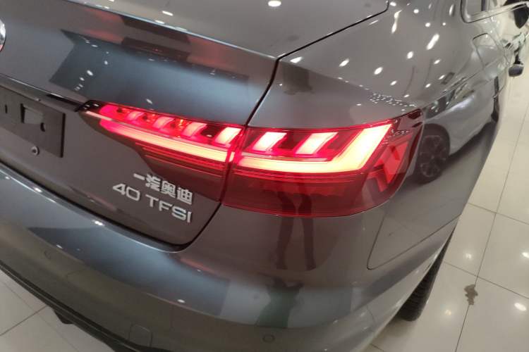 Used Audi A4L 2023 40 TFSI Luxury Dynamic Model Exterior 3