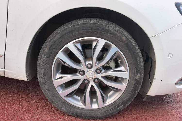 Used Buick GT 2018 18T Automatic Flagship Model Right Front Wheel Hub
