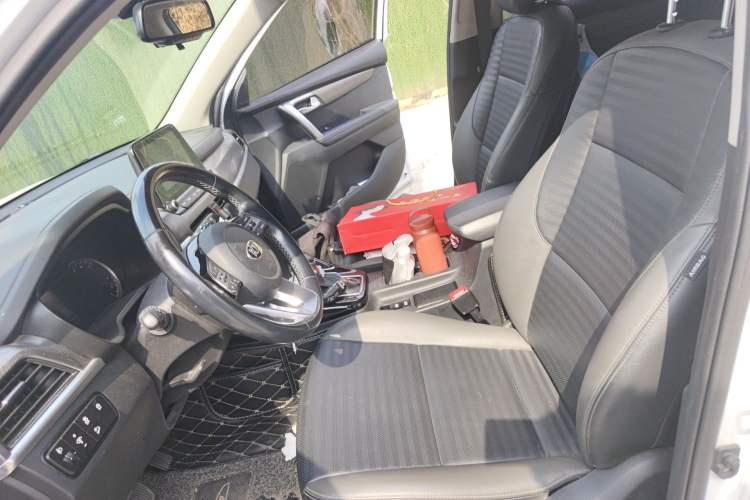 Used Kia Sportage R 2018 2.0L Automatic Smart Luxury Version China V Standard
