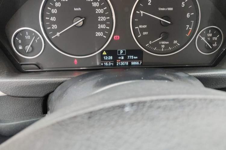 Used BMW 3 Series GT 2013 320i Leading Model