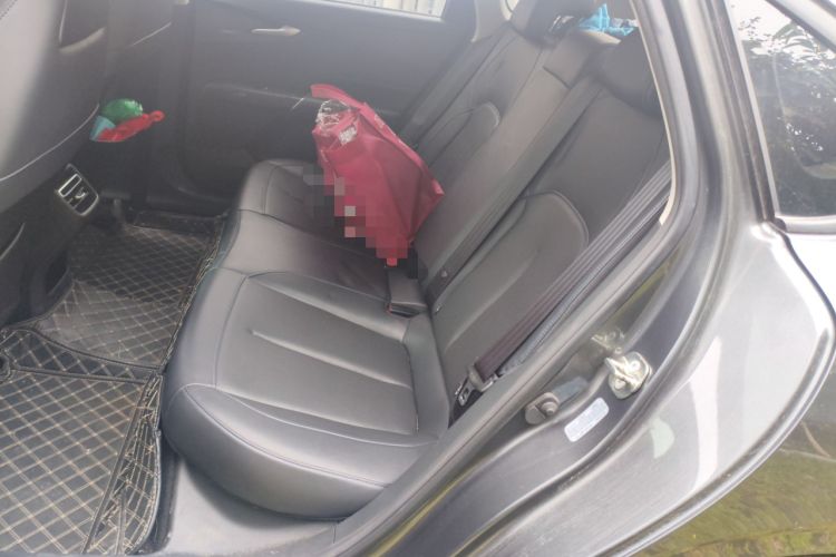 Used CHANGAN Eado DD 2023 Blue Whale NE 1.5T GDI DCT Luxury Edition