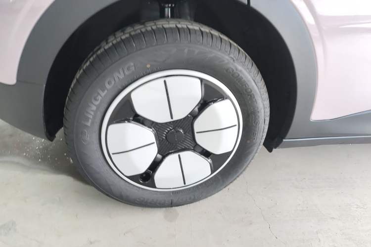 Used Geely Galaxy Geome 2026 Model 310km Youth Edition
