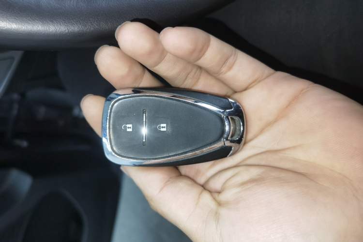 Used Chevrolet Orlando 2019 Redline 530T Automatic Enjoyment Version (5+2 Seating) China VI