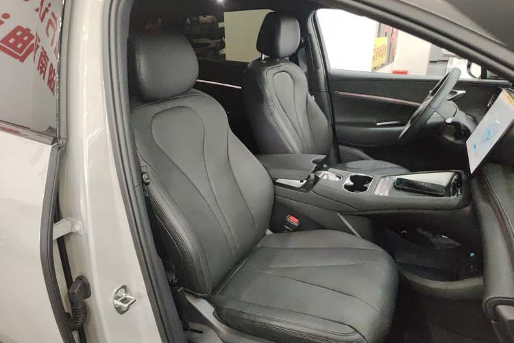 Used BYD Sealion 06 New Energy 2025 Model DM-i 170 Navigation Plus Edition
