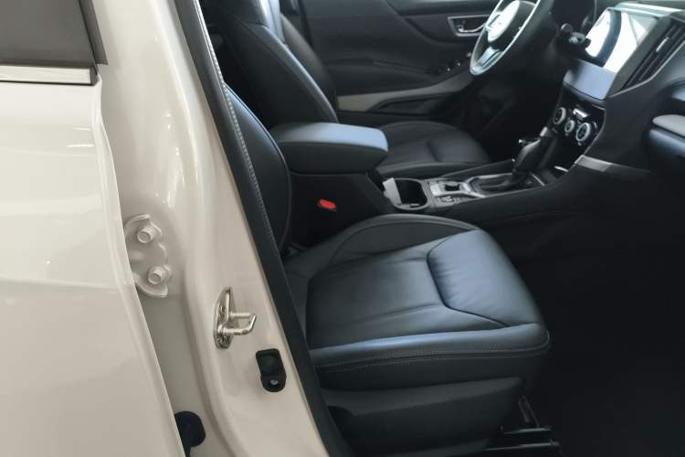 Used Subaru Forester 2022 2.0i AWD Luxury Edition EyeSight