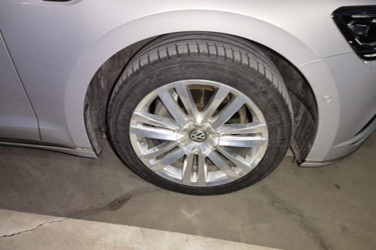 Used Volkswagen Phideon 2018 380TSI Two-Wheel-Drive Flagship Edition
