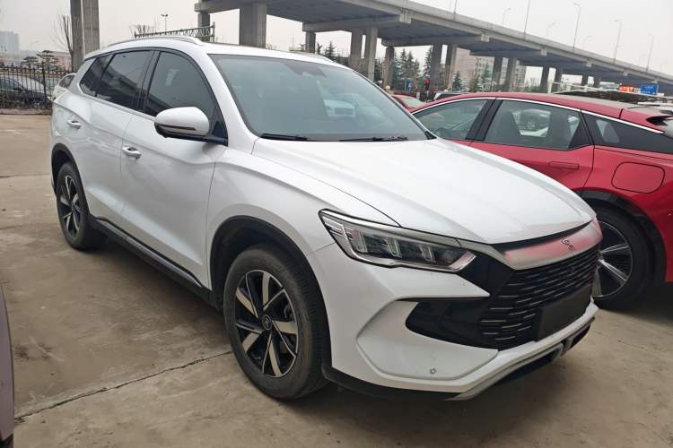 Used BYD Song Pro New Energy 2024 HONOR Edition DM-i 71KM Beyond Model Front Right 45 Deg