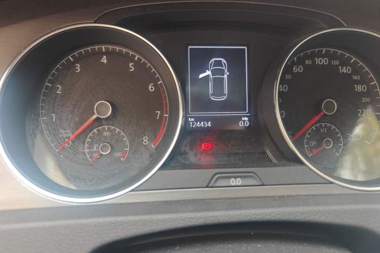 Used Volkswagen Golf 2014 1.4TSI Automatic Comfort Model
