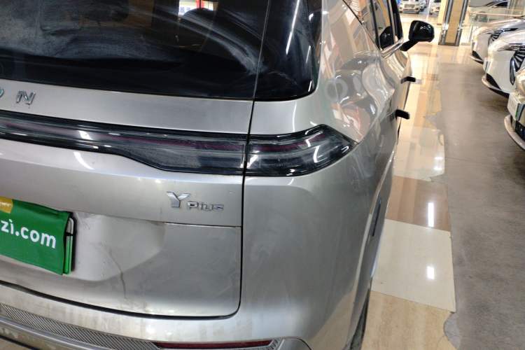 Used AION Y 2023 Plus 510 Smart Edition Right Rear Taillight