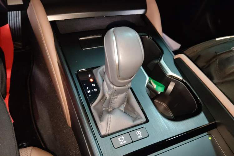 Used Lexus ES 2025 200 Premium Edition Gear Lever