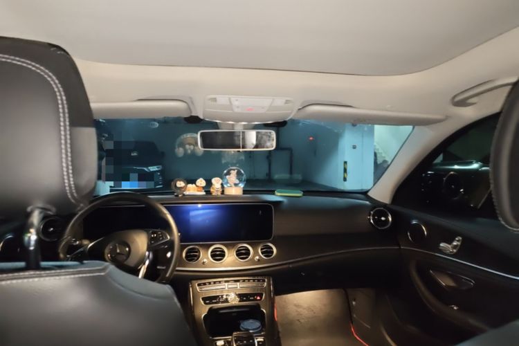 Used Mercedes-Benz E-Class 2018 E 200 L Sport Edition Headliner