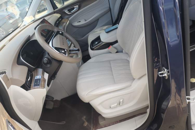 Used Roewe iMAX8 New Energy 2022 Golden Edition
