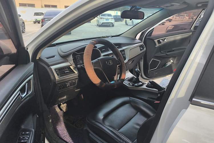 Used Geely Auto Emgrand GL 2017 1.3T Manual Elite Model Driver Seat