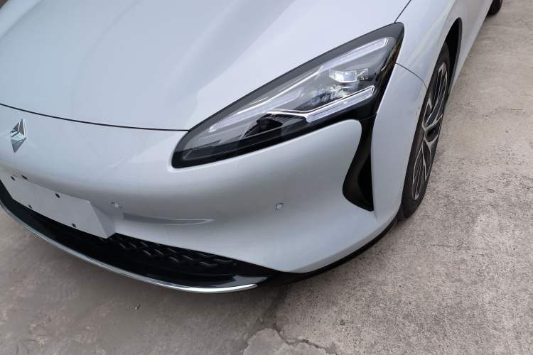 Used Baojun Enjoy 2025 All-Electric 600km Luxury Edition
