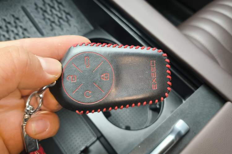 Used EXEED Lanyue 2023 400T Four-Wheel Drive Starry Edition 7-Seater Vehicle Key