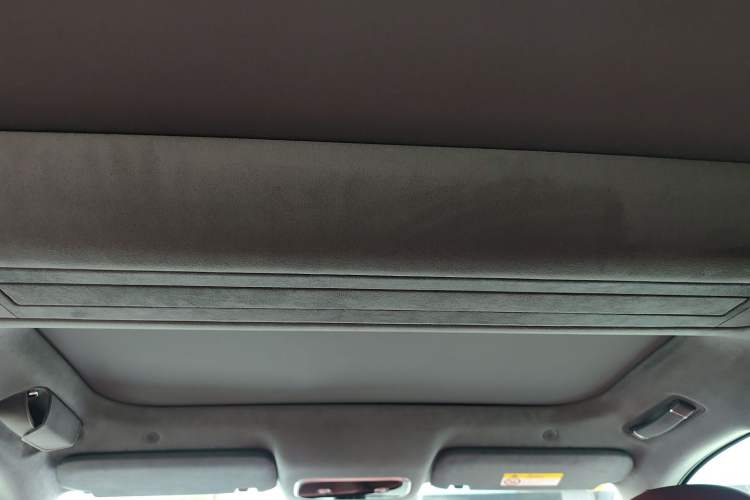 Used Hima AITO M8 2025 Extended-Range Ultra Version 53.4 kWh 5-Seater Edition Headliner