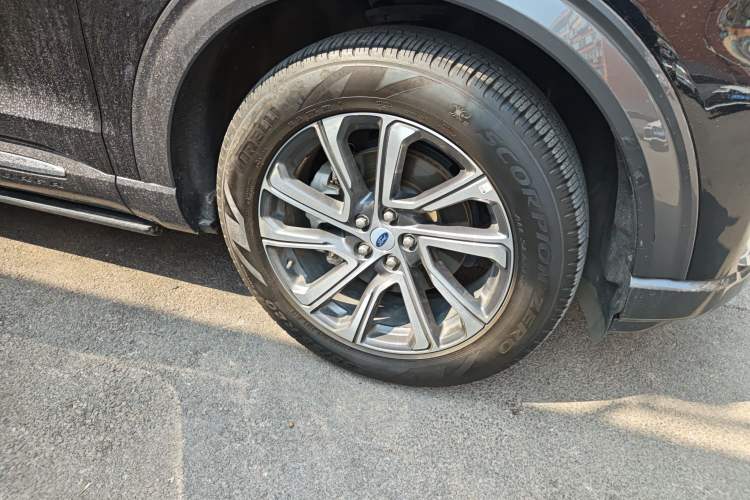 Used Ford Explorer 2023 EcoBoost 285 4x4 Trend Plus Edition 6 Seats
