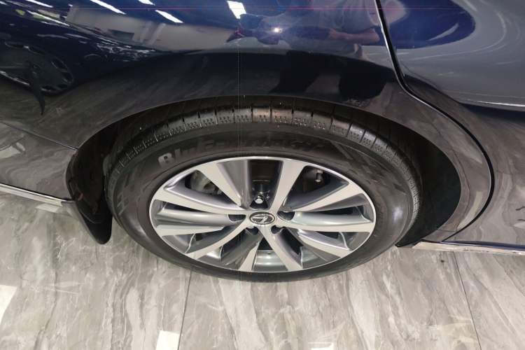 Used Lexus ES 2020 200 Excellence Edition Right Rear Wheel Hub