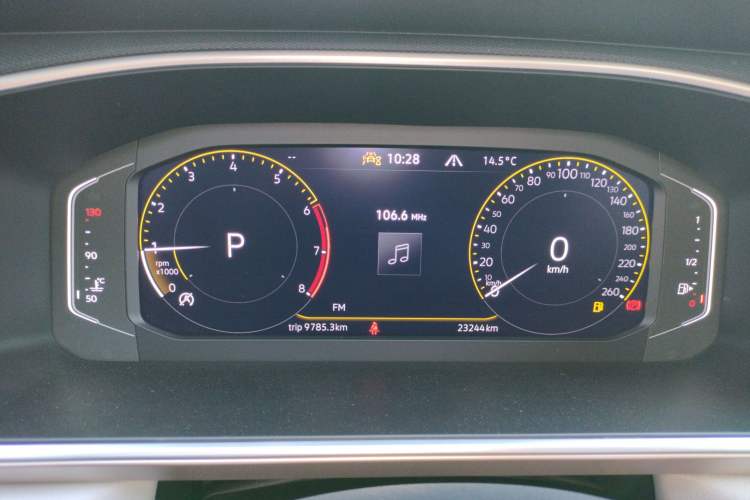 Used Volkswagen Tharu 2023 300TSI Two-Wheel-Drive Full Moon Edition