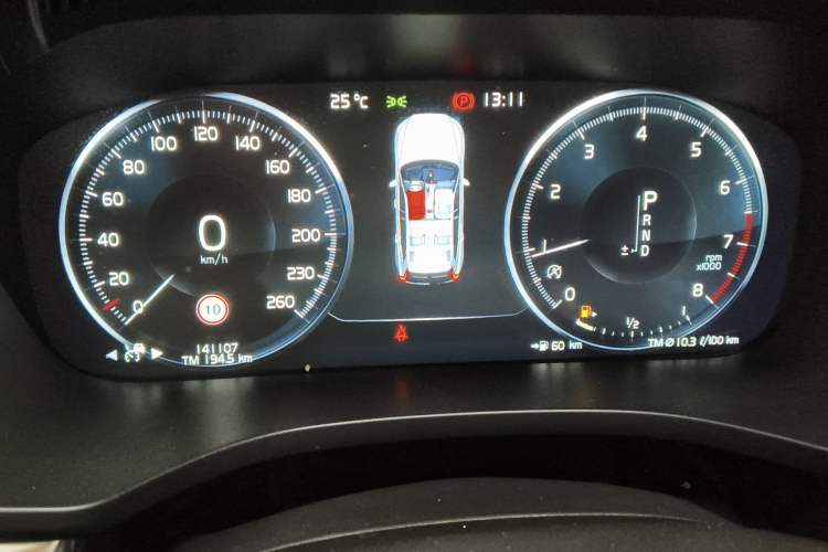 Used Volvo XC60 2019 T5 4x4 Zhiyuan Edition China VI Standard Odometer Close Up