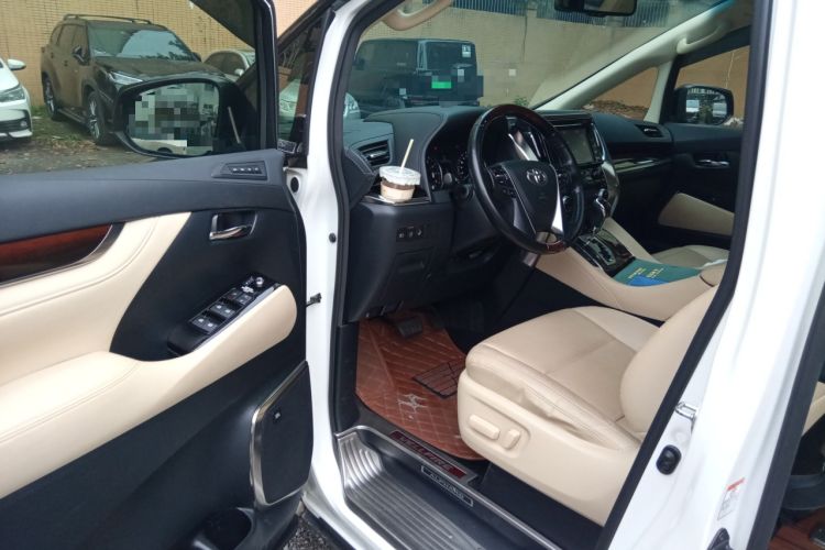 Used Toyota Alphard 2015 3.5L Luxury Edition